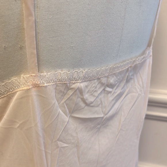 Vintage Perlon 1950’s Night Bugeln sheer and lace negligée - Picture 4 of 8